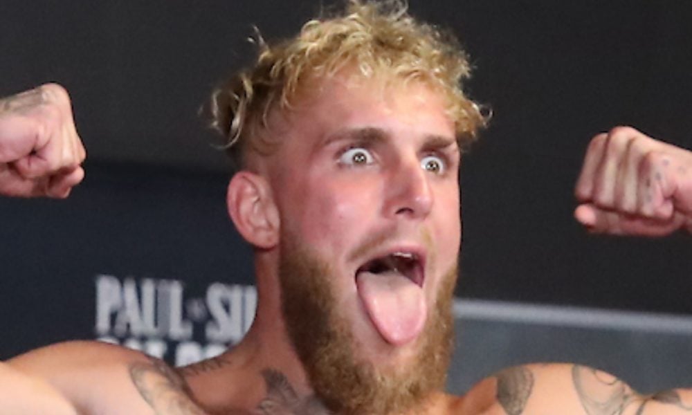 Jake Paul em pesagem para luta de boxe