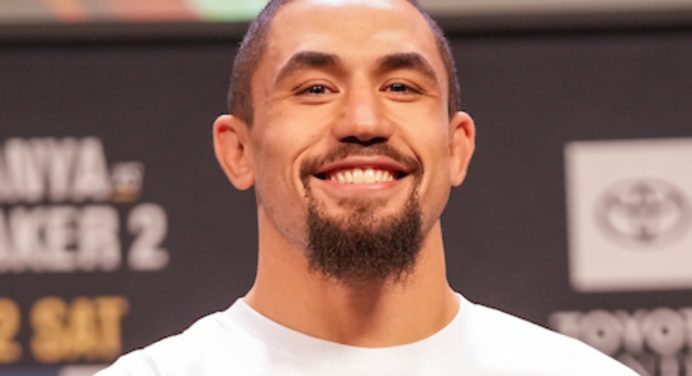 Whittaker expressa interesse em enfrentar Borrachinha no UFC 299