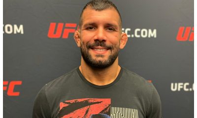 Sorridente, Rodolfo Vieira conversa com a imprensa no media day do UFC Vegas 72