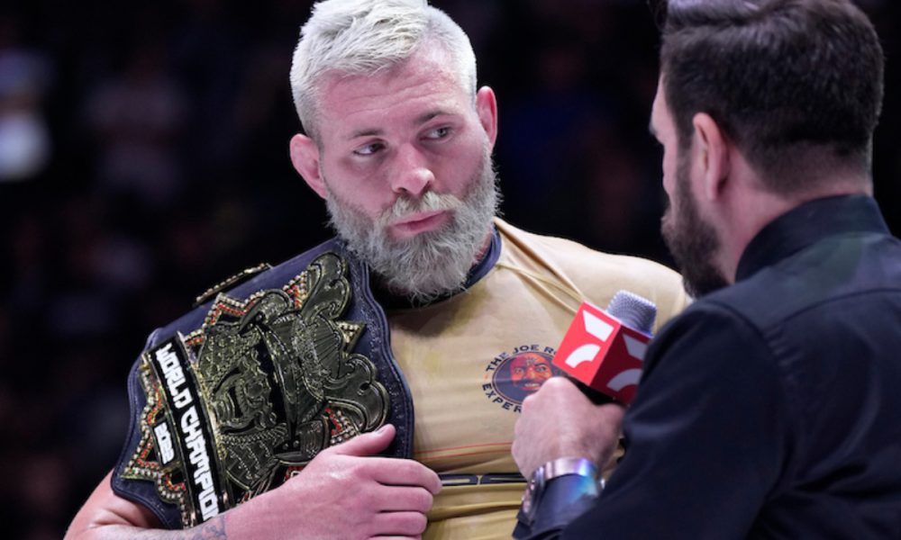 Gordon Ryan dá entrevista com o cinturão da superluta contra André Galvão do ADCC 2022.