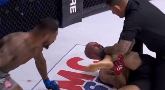 Bellator anuncia alteração de resultado de luta polêmica após ajuda do ‘VAR’; entenda