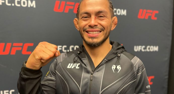 Diego Ferreira exalta fim da má fase com vitória por nocaute no UFC Vegas 73: “Benção”