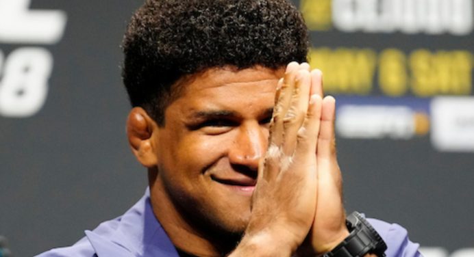 Davi e Golias! Durinho revela que lesionou Ngannou durante treino