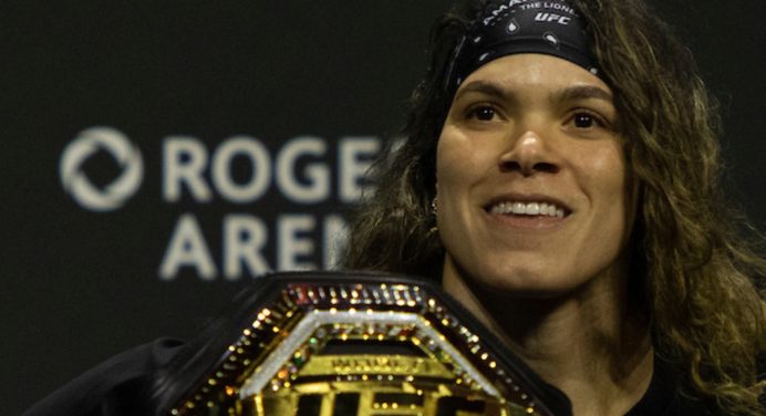 Charles Do Bronx declara torcida para Amanda Nunes no UFC 289, mas faz alerta