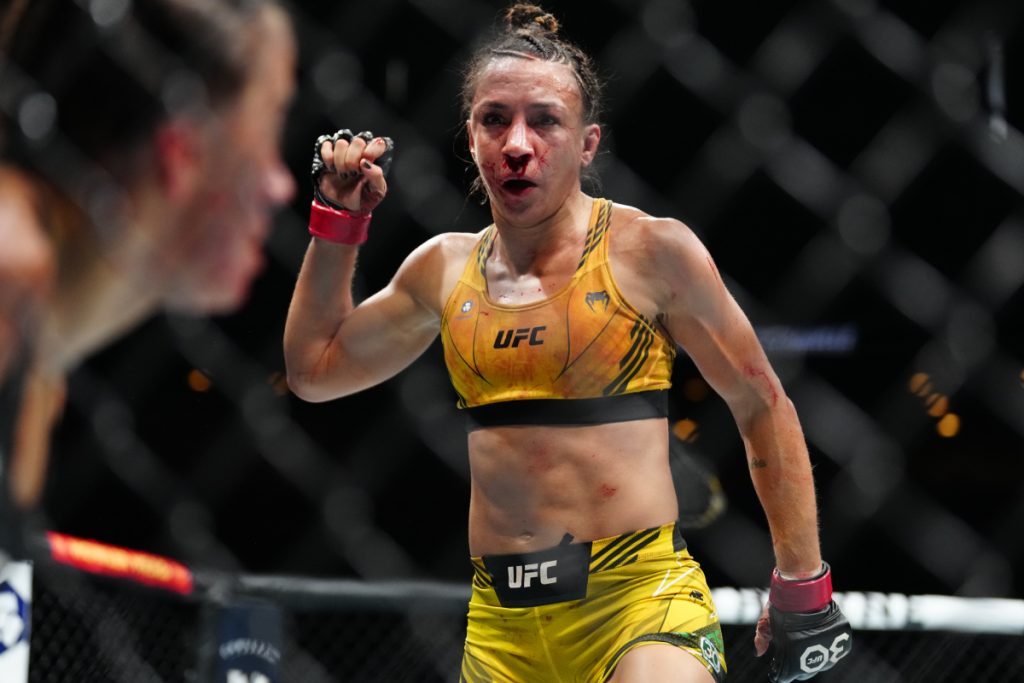 Sem desanimar! Amanda Ribas minimiza nocaute sofrido no UFC Ag. Fight