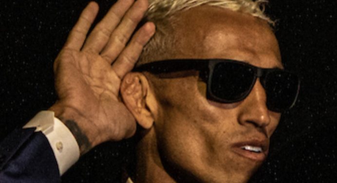 Charles reforça desejo de ser campeão do UFC e projeta revanche contra Makhachev