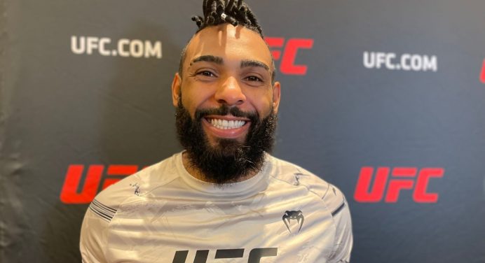 Claudio Ribeiro promete quebrar tabu contra rival russo no UFC 291: “Vou nocauteá-lo”