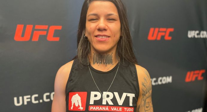 Denise Gomes aprova desafio de tirar a invencibilidade de rival no UFC 290: “Sem medo”