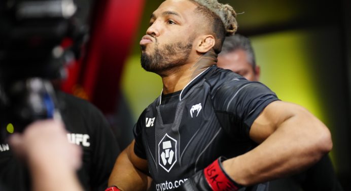 Aos 30 anos, Kevin Lee anuncia aposentadoria do MMA: “Foi uma jornada incrível”