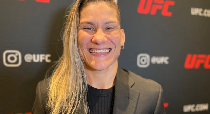 Priscila Pedrita promete ‘nova versão’ após 11 meses longe do UFC