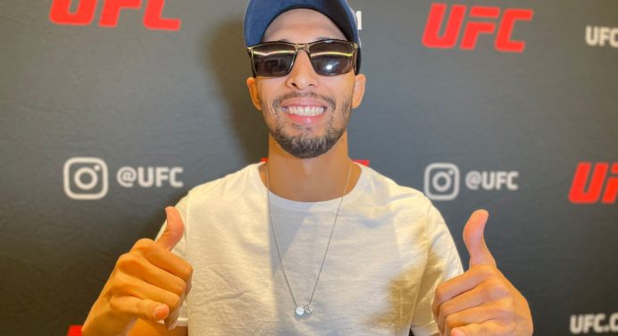 Lição aprendida! Vinicius Salvador admite que ‘subiu no pedestal’ antes da estreia no UFC