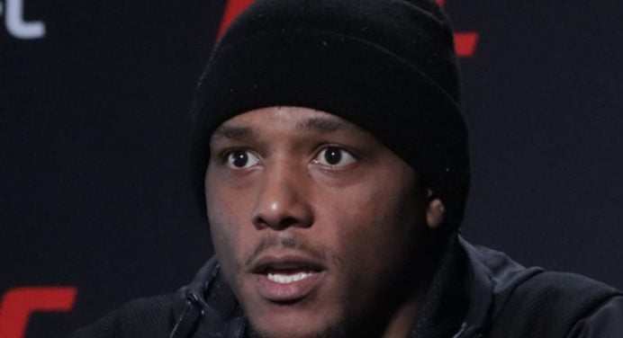 Jamahal Hill alfineta Poatan e Prochazka após UFC 295: “Nenhum desses está no meu nível”