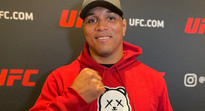 Pezão enfrenta rival nocauteador pelos pesados do UFC em fevereiro, diz site