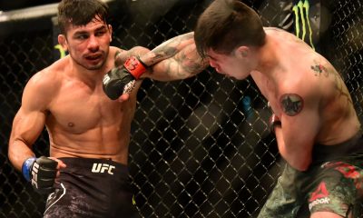 Brandon Moreno e Alexandre Pantoja se enfrentam no UFC, em 2018.