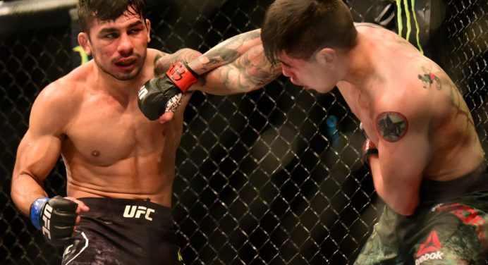 Focado, Pantoja minimiza retrospecto favorável contra Moreno no UFC: “É um novo lutador”