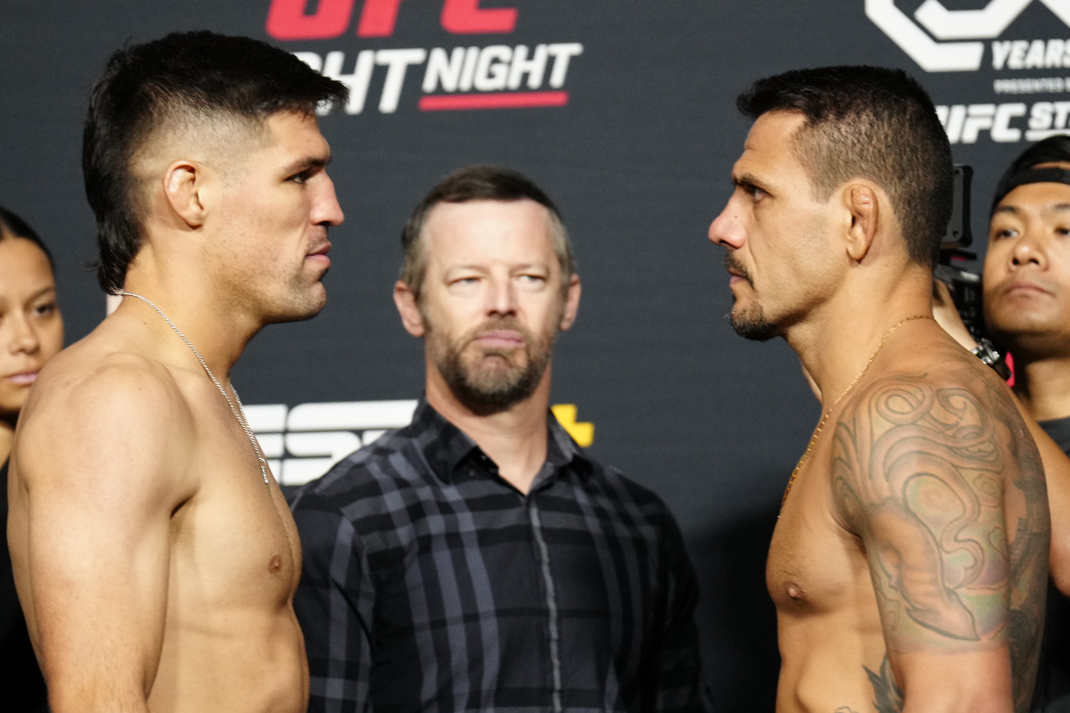 Vicente Luque e Rafael Dos Anjos ficam frente a frente após a pesagem do UFC Vegas 78