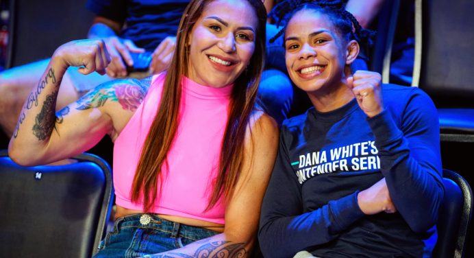 Parceira de treinos de Cris Cyborg, Dione Barbosa dá show e assina com o UFC