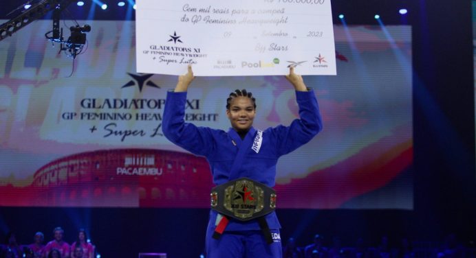 Gabi Pessanha é campeã do BJJ Stars e fatura R$ 100 mil em evento histórico para o jiu-jitsu feminino