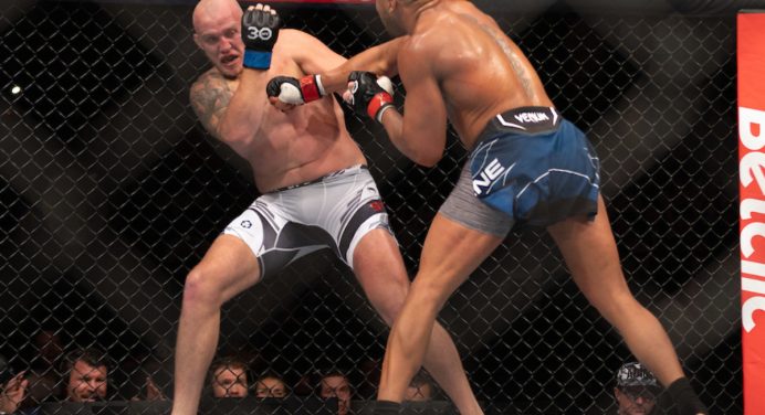 Gane projeta nova disputa de cinturão dos pesados após impressionar no UFC Paris