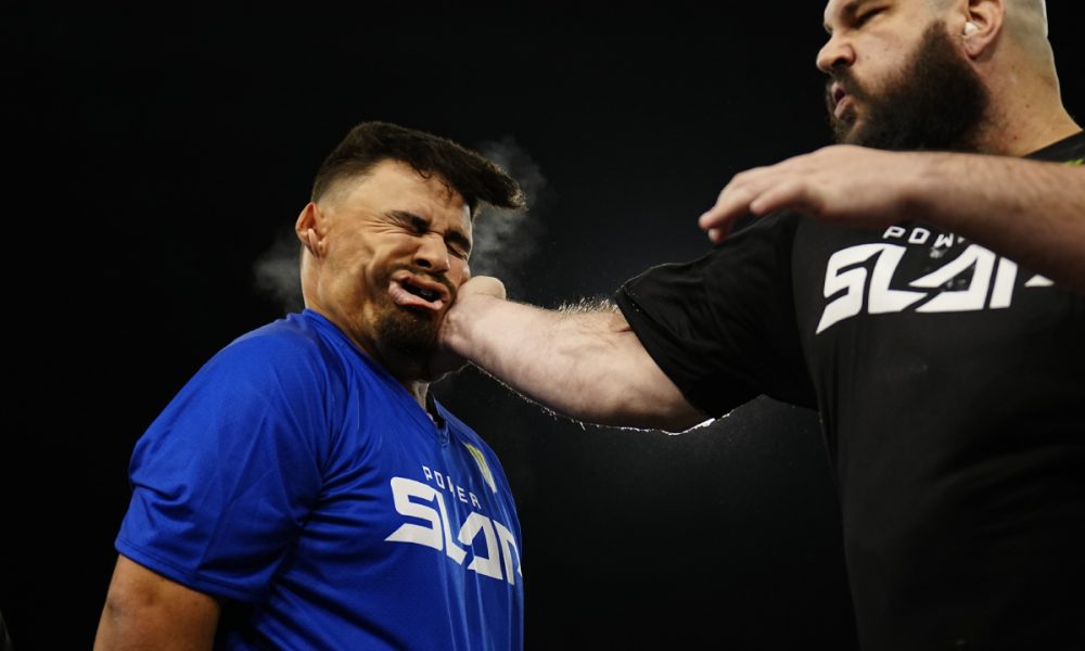 Brutal! Confira as imagens mais impressionantes do Power Slap 5 Ag
