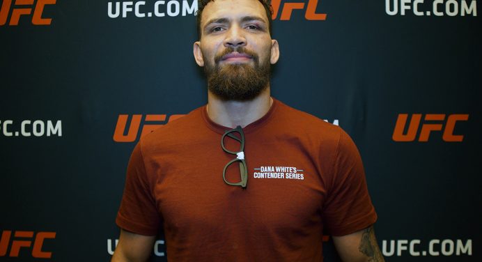 Recém-contratado pelo UFC, Maurício Ruffy manda recado: “Sou o rei dos problemas”