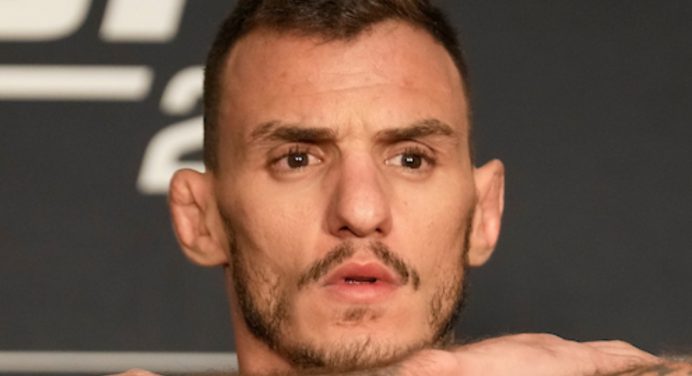 Top-15 do UFC responde Moicano após provocação: “Dinheiro mais fácil que já vi”