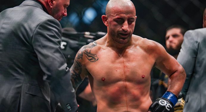Volkanovski explica participação no UFC 294 com desabafo sobre saúde mental