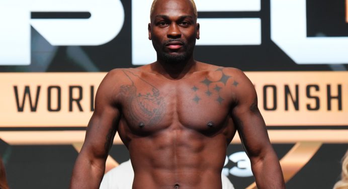 Derek Brunson explica motivo de saída do UFC e acerto com a PFL: “Precisava de mudança”