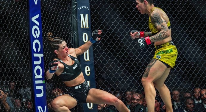 Fim da má fase! Jéssica Bate-Estaca nocauteia Mackenzie Dern no UFC 295