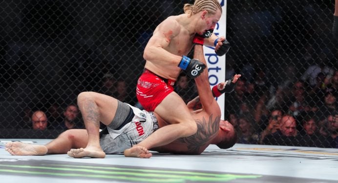 Paddy Pimblett supera Tony Ferguson em duelo de gerações no UFC 296