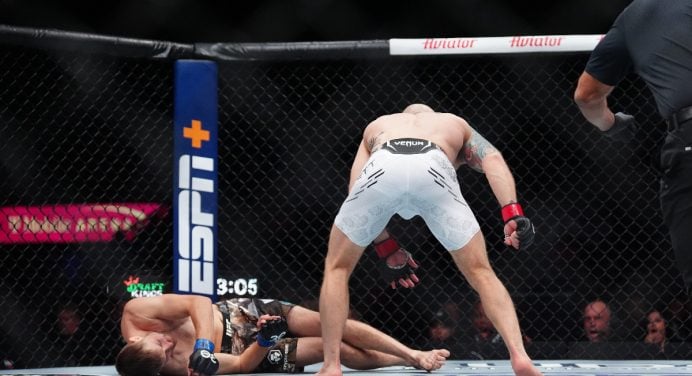 Lutador critica protocolo médico do UFC após sofrer nocaute brutal