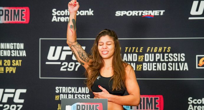 Mayra Sheetara supera frio do Canadá, bate o peso e confirma luta de título no UFC 297