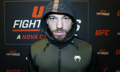 Jean Silva posa para fotos após conversar com a reportagem da Ag Fight no UFC Apex