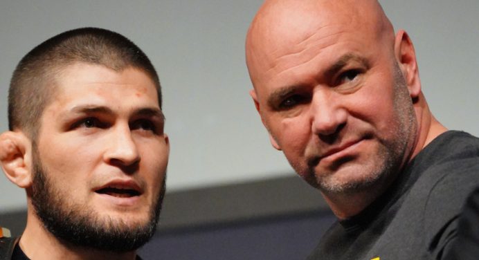 Dana White detona companhia aérea por retirar Khabib do voo: “M*** de empresa”