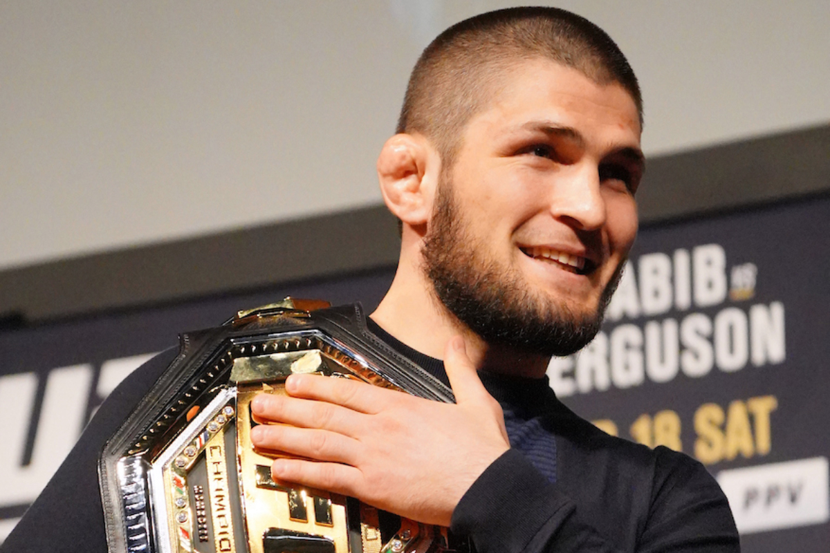 Khabib Nurmagomedov marcou época no MMA ao dominar o peso-leve do UFC