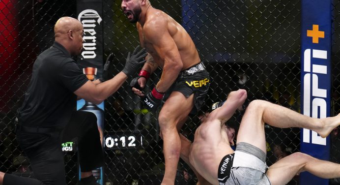 Rodolfo Vieira finaliza no round inicial e emplaca 2ª vitória seguida no UFC