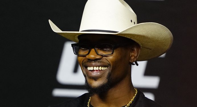 Lutador admite abuso de drogas antes de luta no UFC em 2021: “Estava doidão”