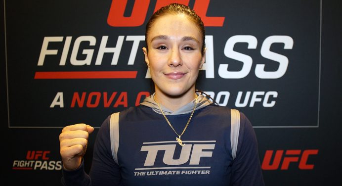 De molho! Ex-campeã do UFC, Alexa Grasso fratura a perna durante treino