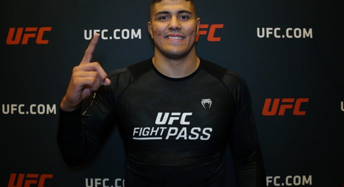 Victor Hugo desafia Meregali para duelo no UFC Invitational: “Todo mundo quer ver essa luta”