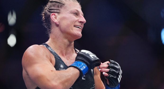 Rival de Ketlen Vieira no UFC 307, Kayla Harrison se oferece para ser reserva em luta de título