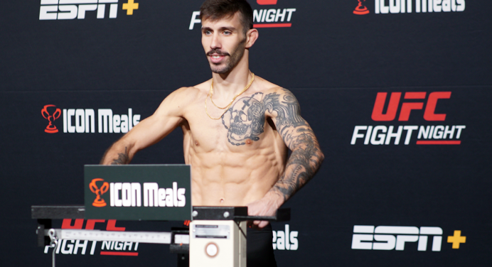Matheus Nicolau confirma seu 1º main event de olho no cinturão do UFC