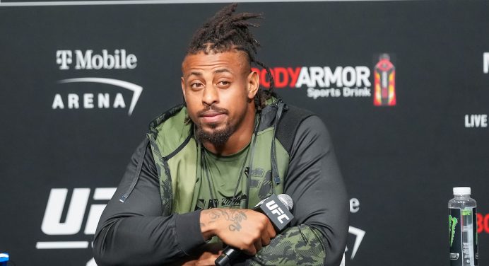 Ex-UFC e NFL, Greg Hardy sofre mais um nocaute na carreira; veja