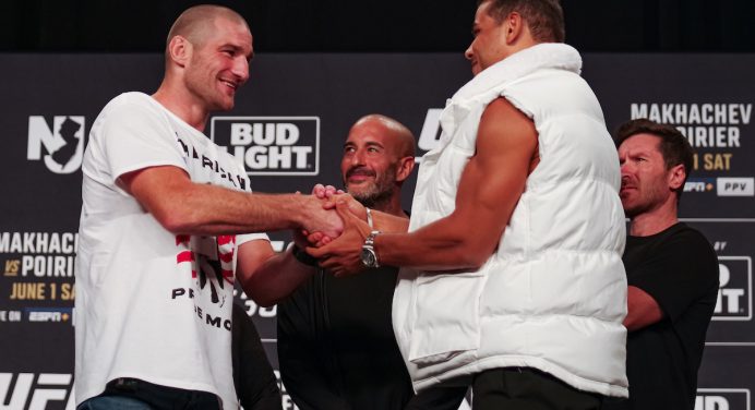 Sean Strickland explica simpatia por Paulo Borrachinha: “Me faz rir”