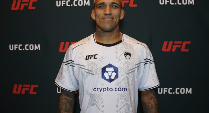 Após desafio, Charles Do Bronxs abre as portas para luta com Covington no UFC: “Por que não?”