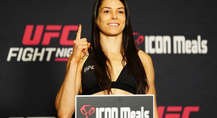 Melissa Gatto abre as portas para competir em duas categorias no UFC: “Mais ativa”