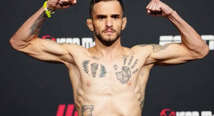 Sem patrocinadores, Lucas Almeida exalta “respiro” com vitória no UFC Vegas 93