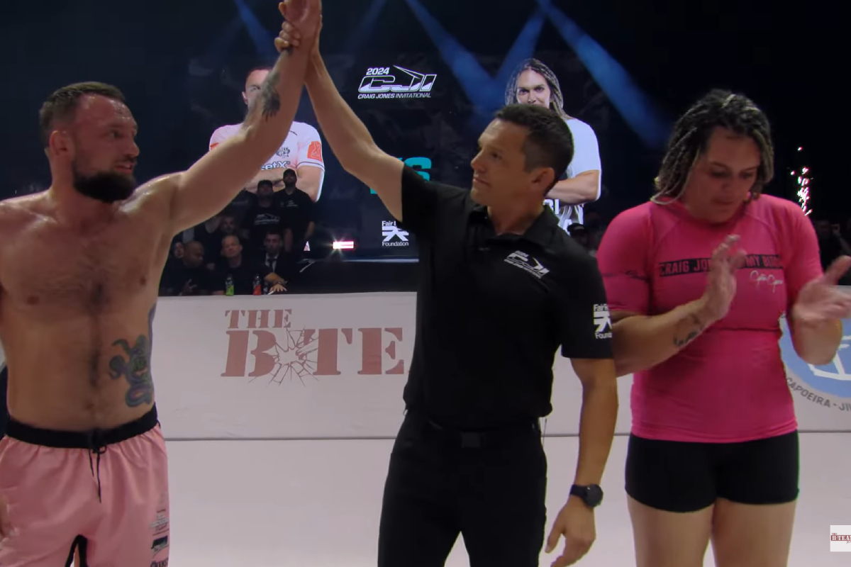 Craig Jones finalizou Gabi Garcia no CJI.