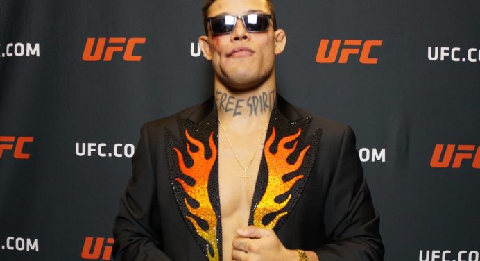 Caio Borralho elege Israel Adesanya como rival ideal para próxima luta no UFC