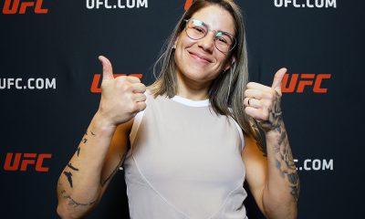 Karol Rosa posa para fotos após dar entrevista para a reportagem da Ag Fight