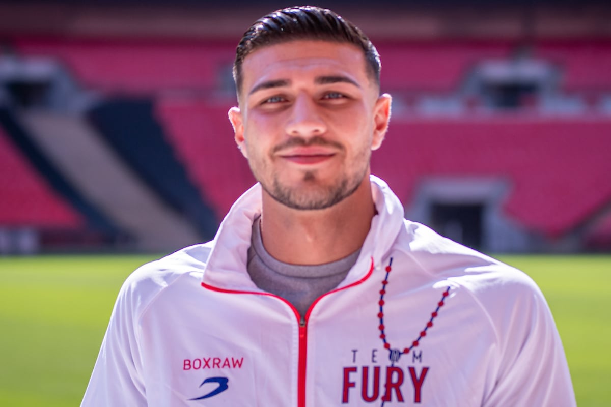 Tommy Fury é irmão de Tyson Fury, influenciador e está invicto no boxe